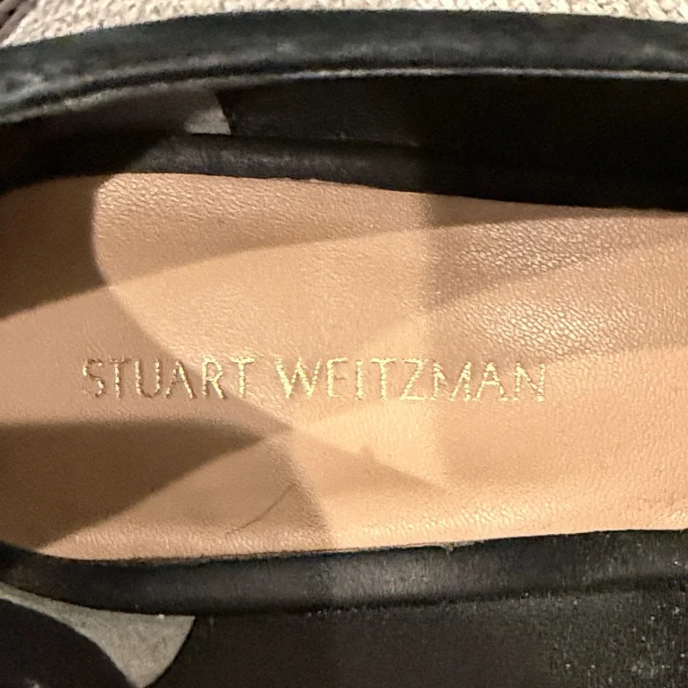 Stuart Weitzman Black Pointed-Toe Suede Pumps